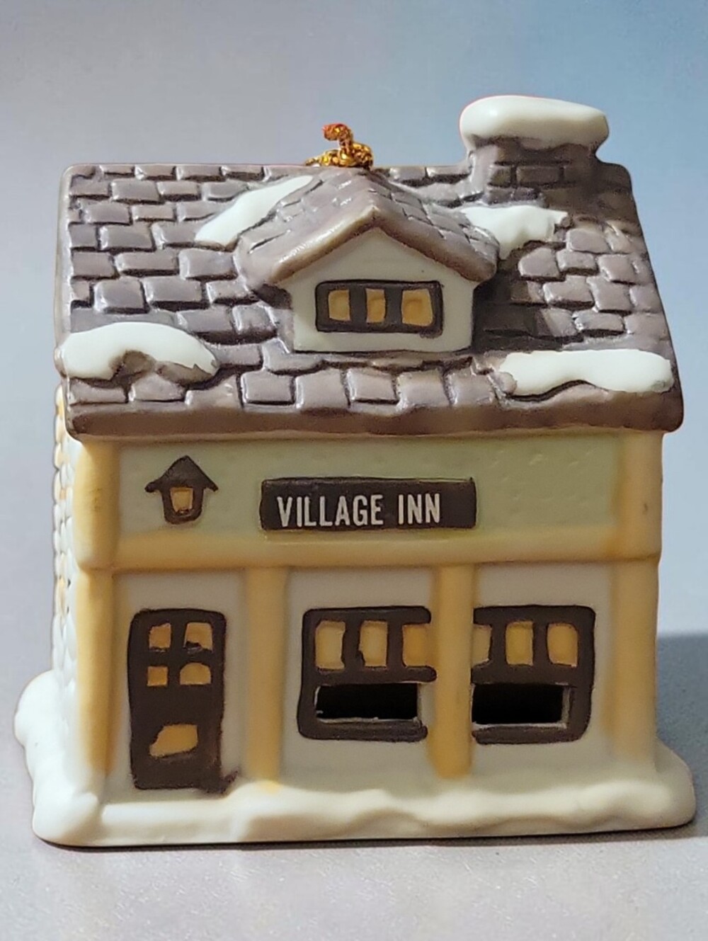 Vtg Dickens Village Bell Lite Light Tree Ornament VILLAGE INN JSNY 3 X 2.5"